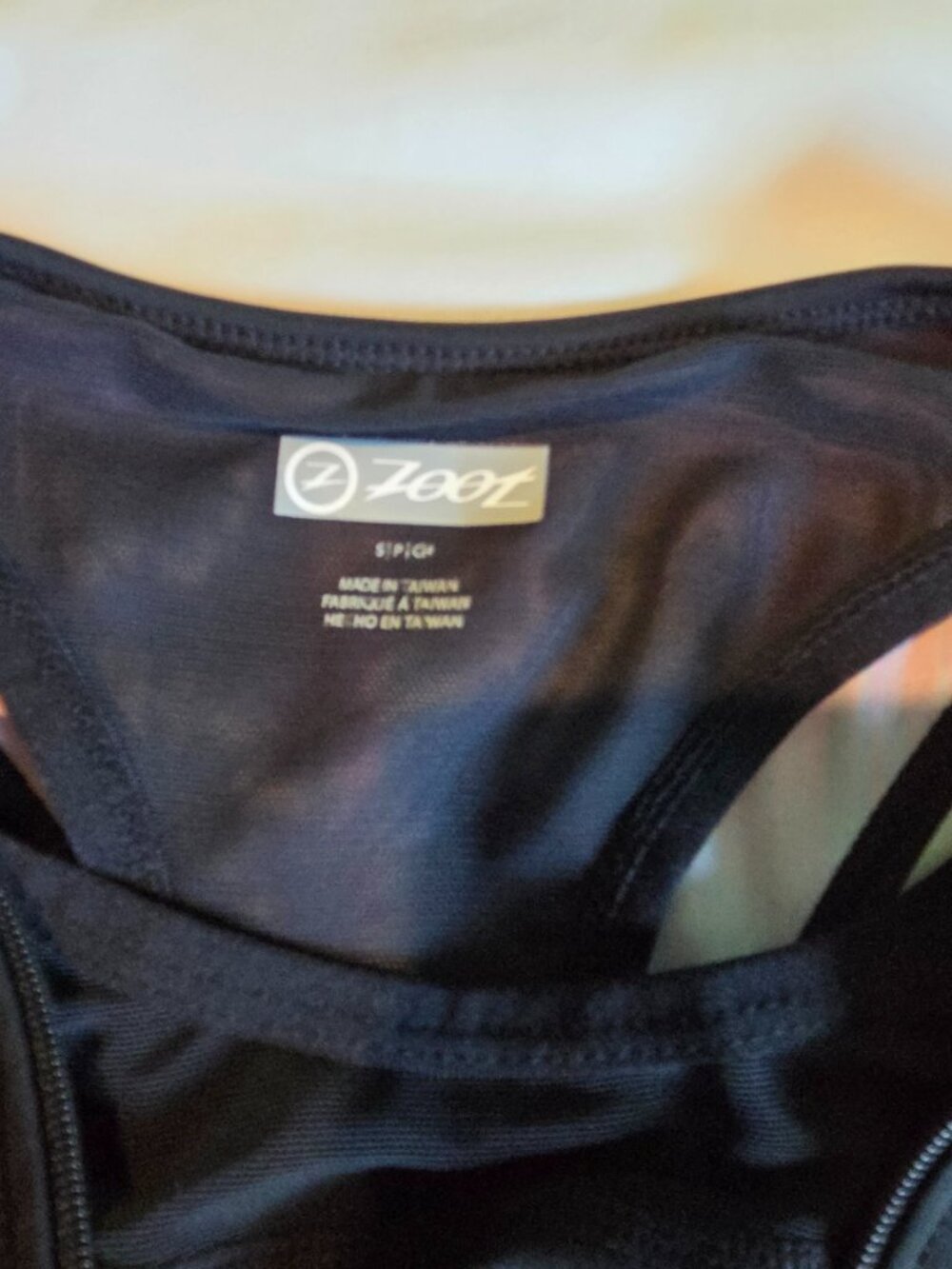 Zoot Performance Tri Tank Top Women’s Small Black with Pink 1/2 Zip Built In Bra - Picture 5 of 5